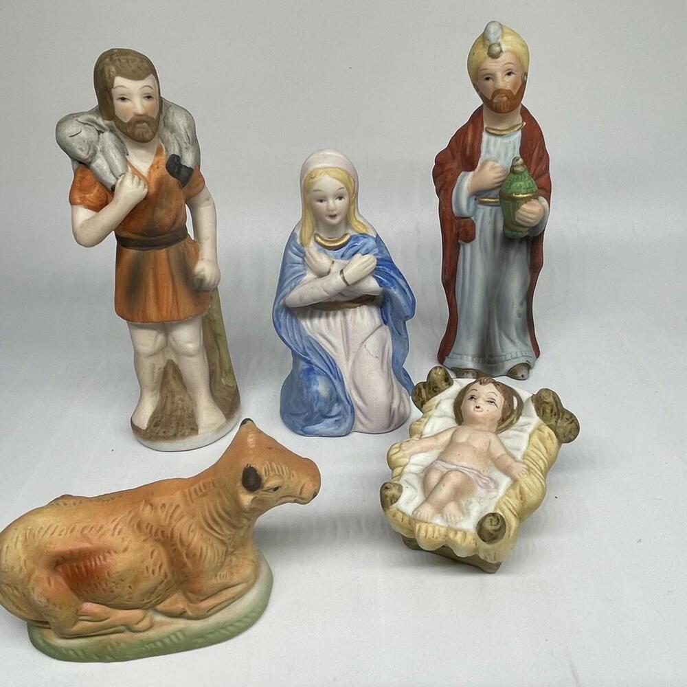 Porcelain Nativity Figures 5 Piece Set Homco 5216 Mary Shepherd Vintage‎ Taiwan